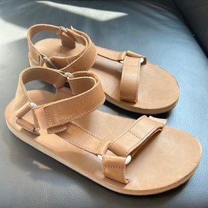 Teva Leather Desert Sand